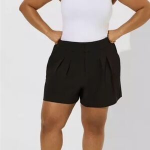 Torrid Wide Leg Studio Crepe Women's Black Pleated Shorts 20